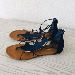 Jean sandals.